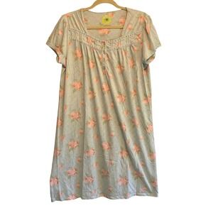White Orchid Nightgown Med Floral Lace Cottagecore Shabby Chic Short Sleeve